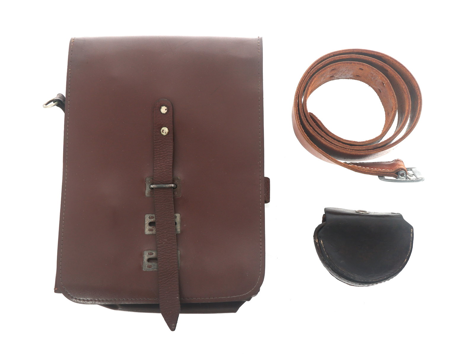 WWII GERMAN AND JAPANESE LEATHER CASES & BELT (1 of 7)