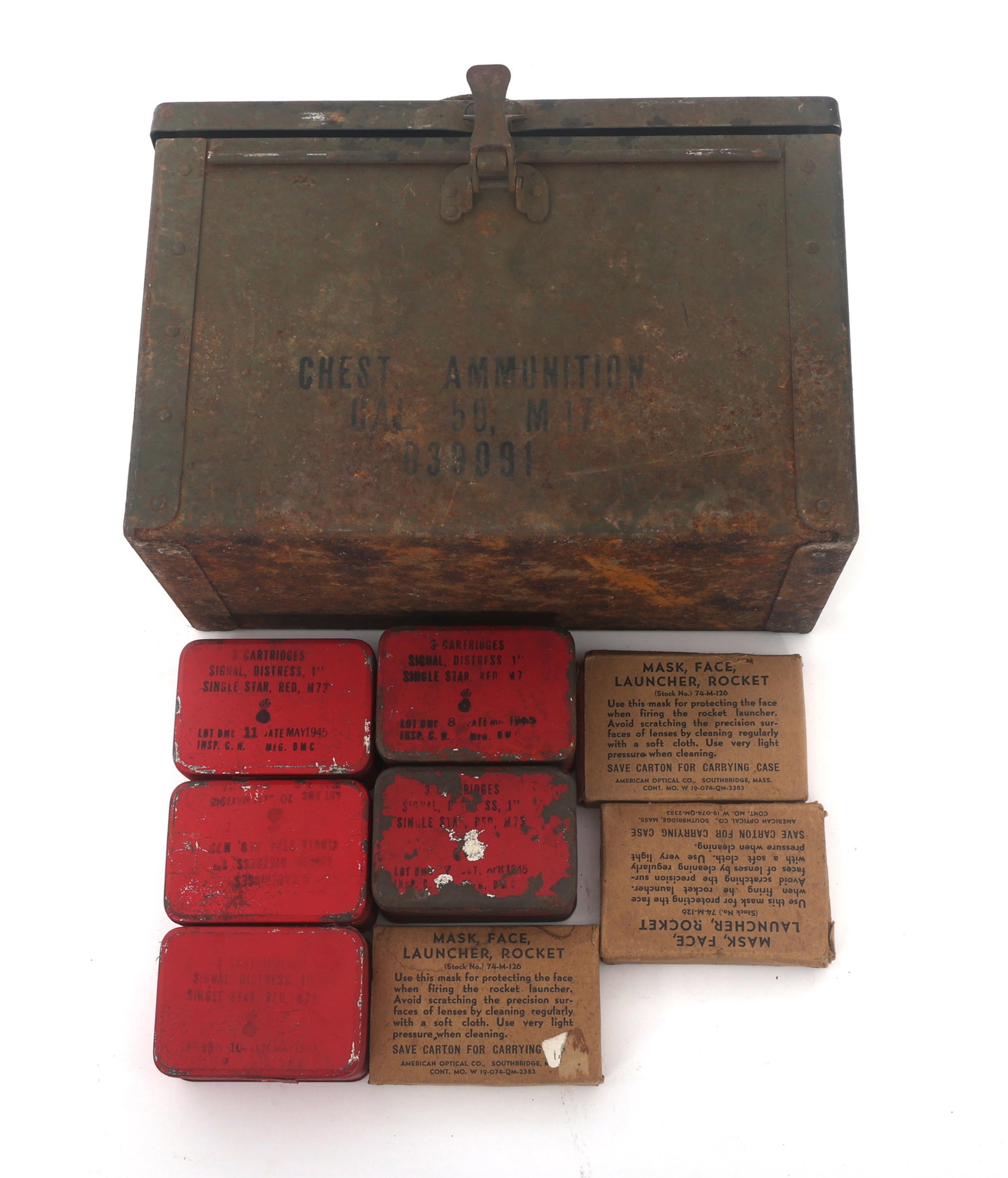 1" SIGNAL FLARES & 50 CAL AMMUNITION CAN (1 of 4)