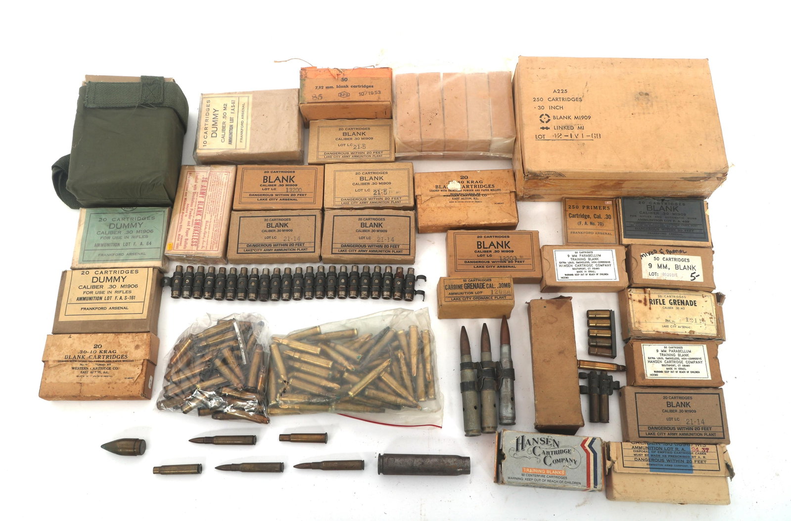 RIFLE AND PISTOL BLANK AMMUNITION - 52 POUNDS TGW: RIFLE AND PISTOL BLANK AMMUNITION - 52 POUNDS TGW Mixed rifle and pistol blank ammunition in wood crate - 52 pounds total gross weight. Weight includes packaging. Boxes may be open and partial. Calibe
