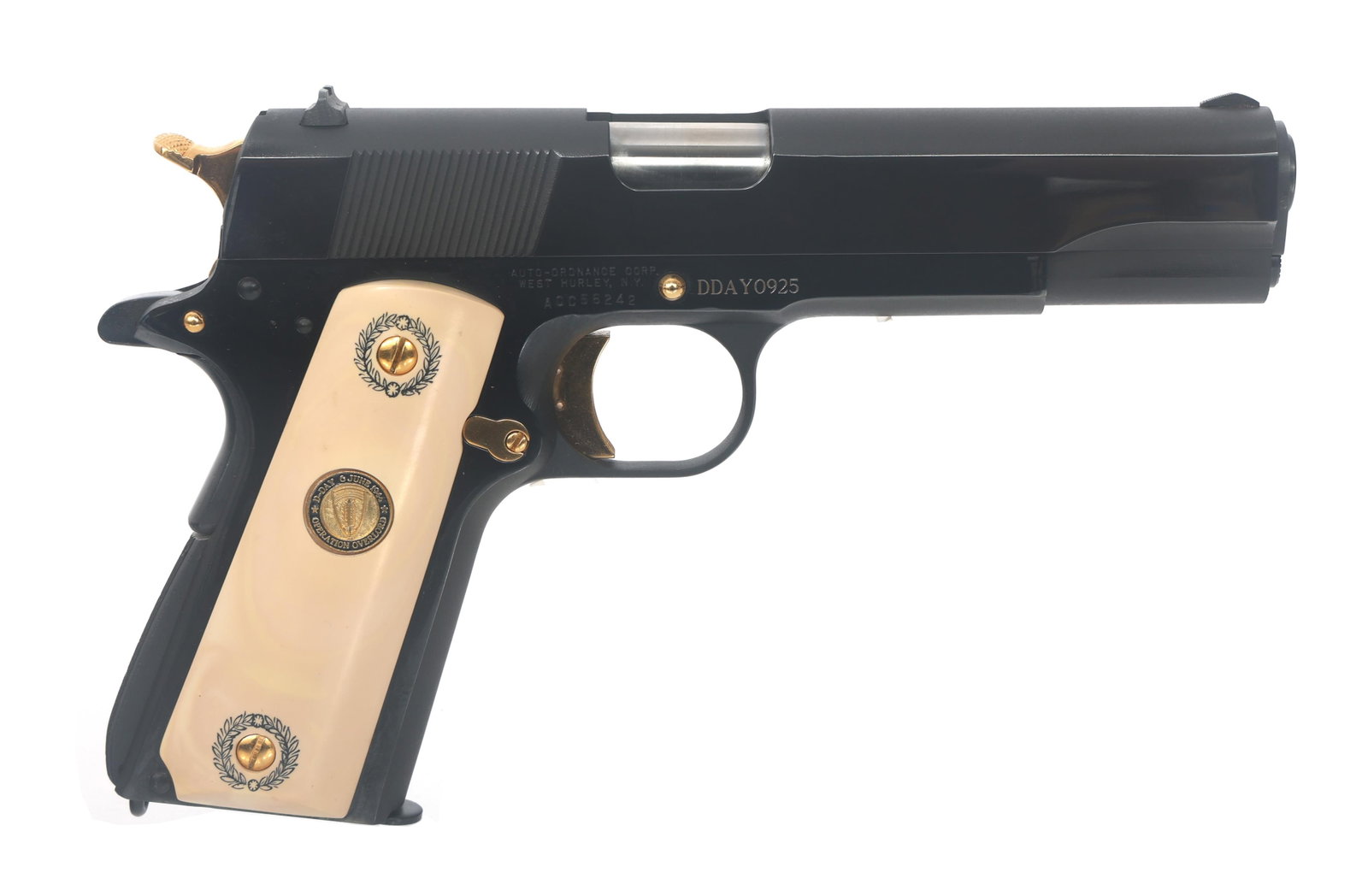 AUTO ORDNANCE D-DAY COMMEMORATIVE 1911 PISTOL (1 of 15)