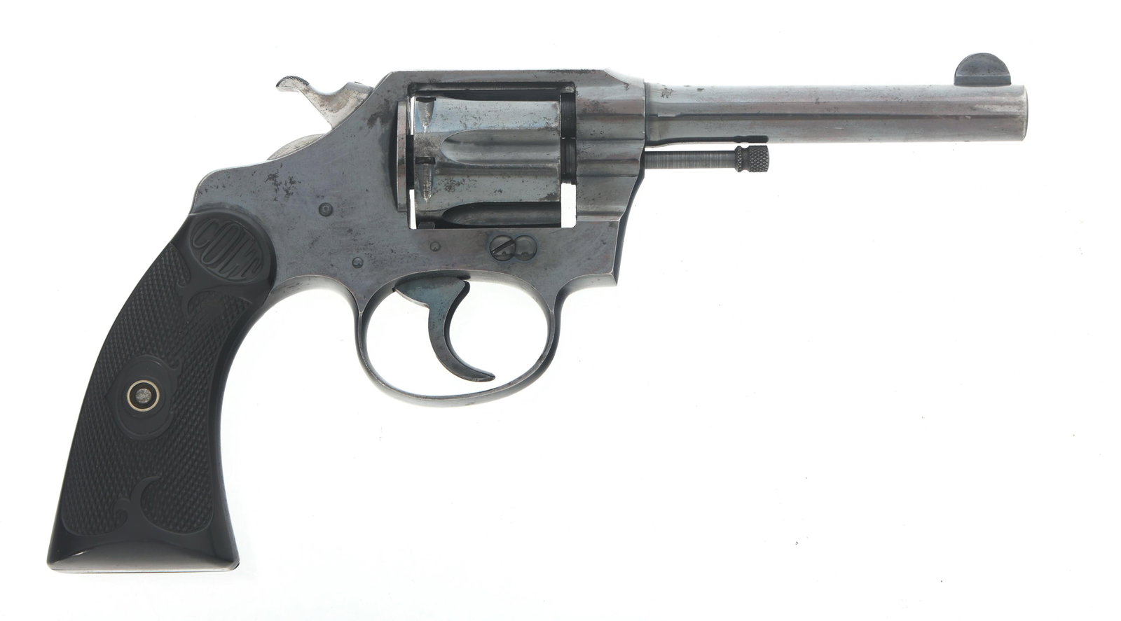 1915 COLT MODEL POLICE POSITIVE .32 CAL REVOLVER: 1915 COLT MODEL POLICE POSITIVE .32 CAL REVOLVER 1915 Colt Model Police Positive .32 caliber DA revolver. Serial number matches on frame and crane arm. Six-shot fluted cylinder. Checkered hard rubber 