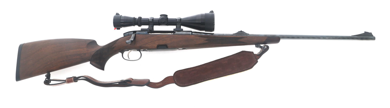 STEYR CLASSIC MANNLICHER .270 WIN CALIBER RIFLE: STEYR CLASSIC MANNLICHER .270 WIN CALIBER RIFLE Steyr Classic Mannlicher .270 win caliber bolt action rifle. Import stamped SMI. Blued finish. Spiral fluted barrel. Padded leather sling. Checkered woo