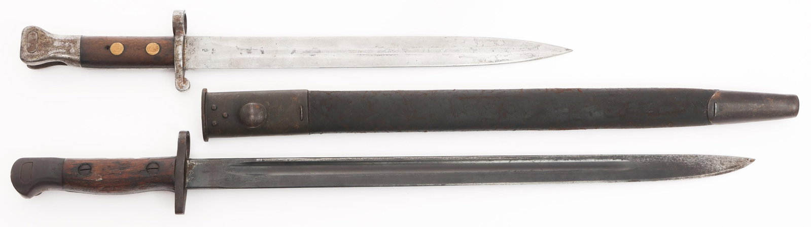 19th C. - WWI UK P1888 & P1907 LITHGOW BAYONETS (1 of 18)