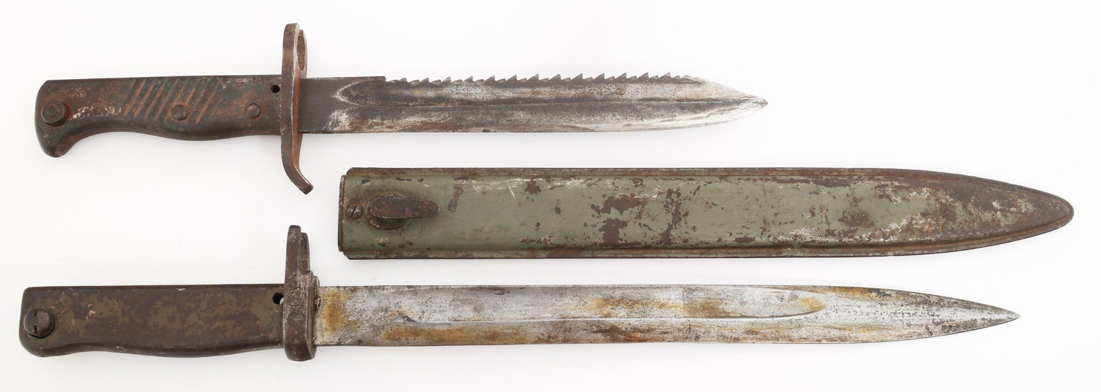GERMAN ERSATZ & SAWBACK BAYONETS (1 of 14)