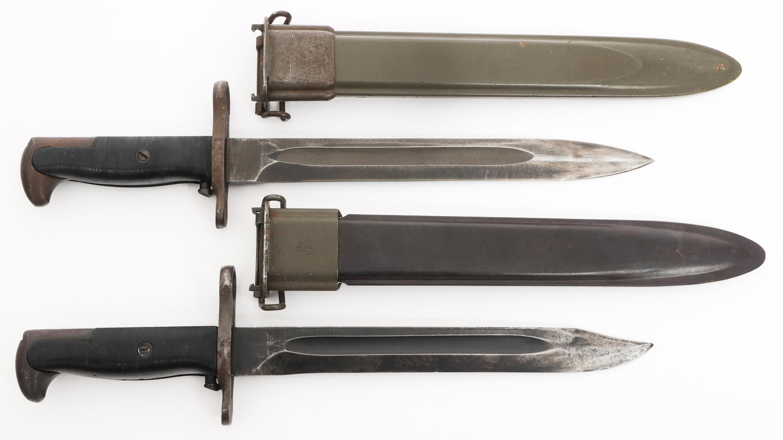 WWII US ARMY M1 BAYONETS WITH SCABBARDS (1 of 16)