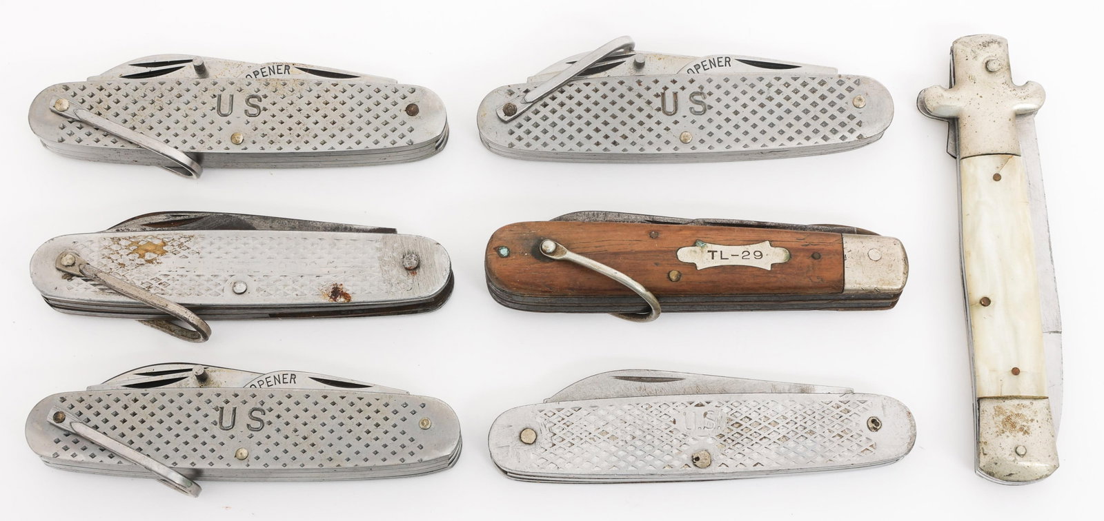 20TH C. US TL-29, CAMILLUS, CIVILIAN POCKET KNIVES (1 of 13)