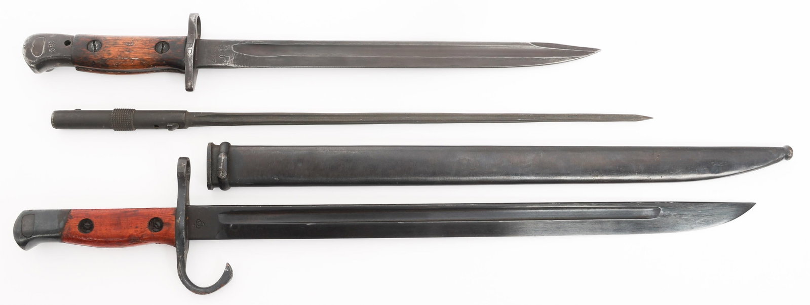 WWII JAPANESE, UK CUT DOWN, & FRENCH BAYONETS: WWII JAPANESE, UK CUT DOWN, & FRENCH BAYONETS WWII Japanese, UK, and French Bayonets. (1) Type 30 Bayonet. Single edged, blued blade with fuller. Maker marked by Tokyo Army Arsenal on the ricasso. Ste
