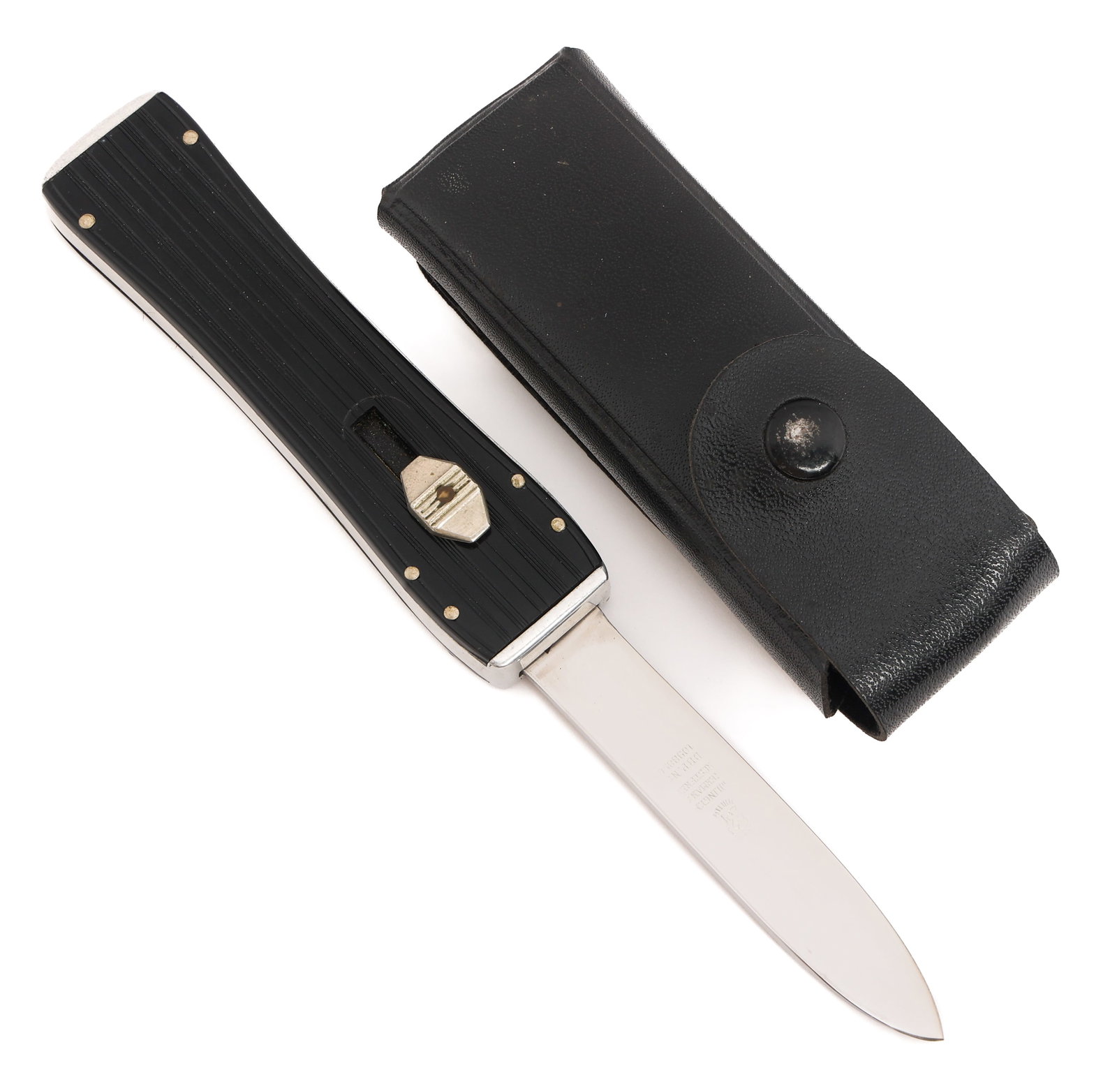 COLD WAR OUT THE FRONT AUTO KNIFE by OTHELLO (1 of 16)