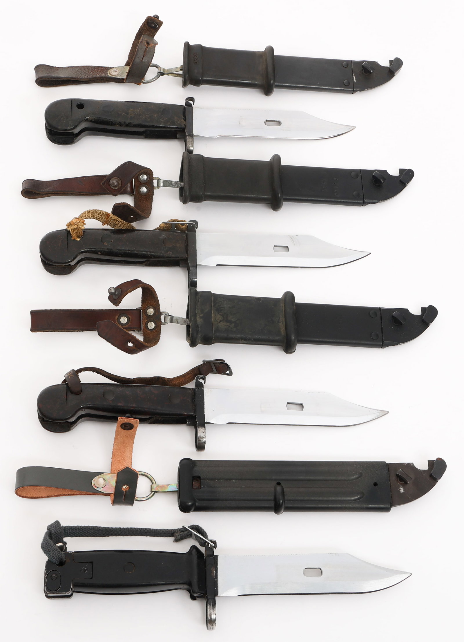 COLD WAR SOVIET AKM TYPE 1 & TYPE 2 BAYONETS (1 of 13)