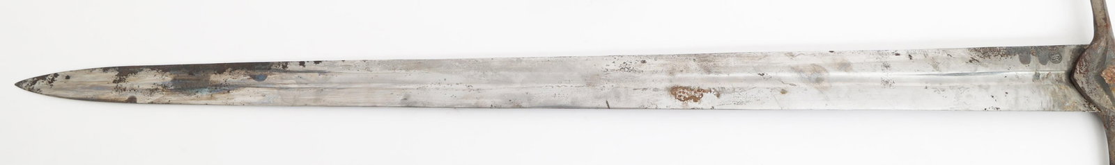 20th C. BRITISH BROAD SWORD - 8