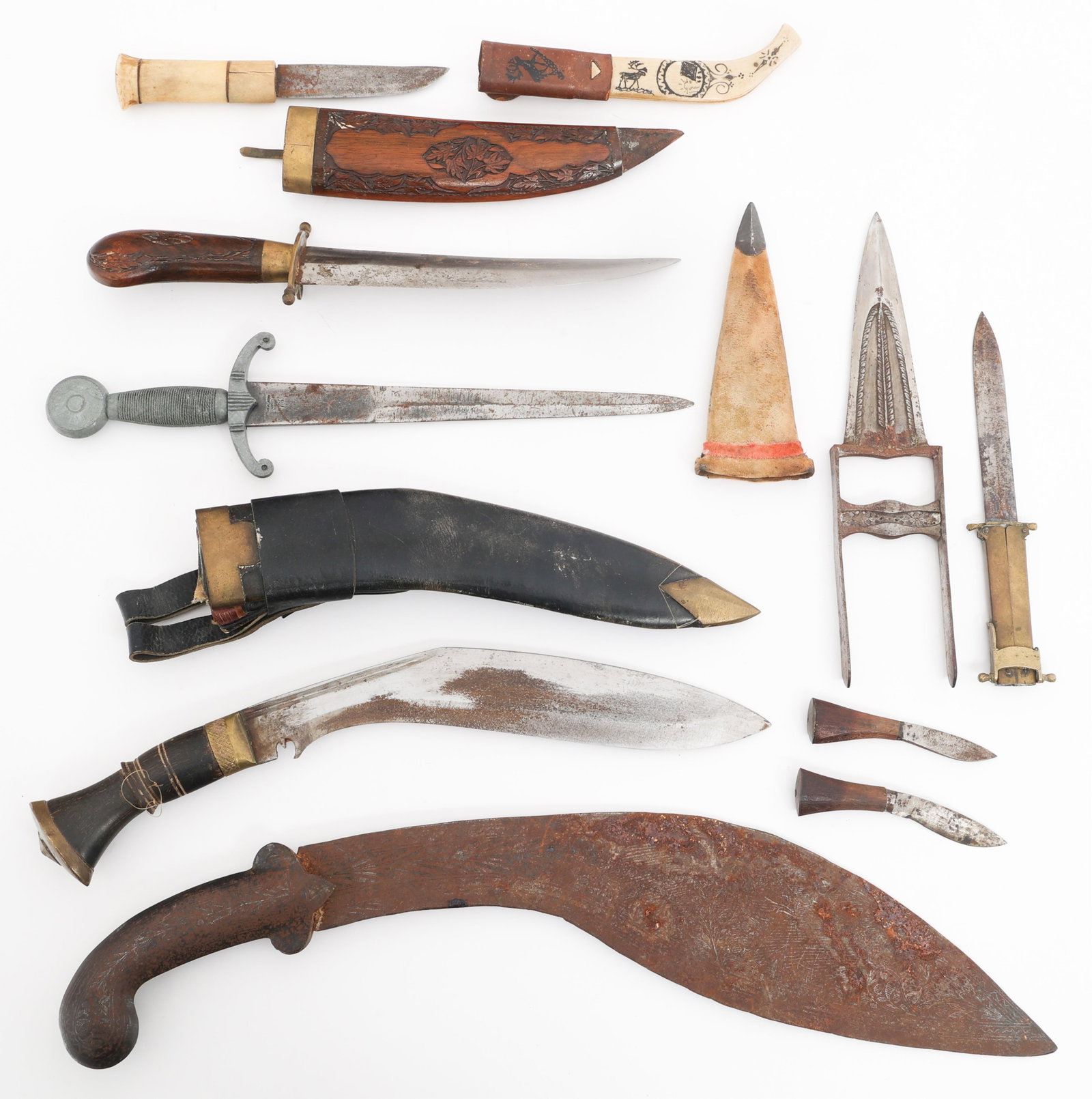 TOURIST KUKRIS, DAGGERS & KNIVES (1 of 10)