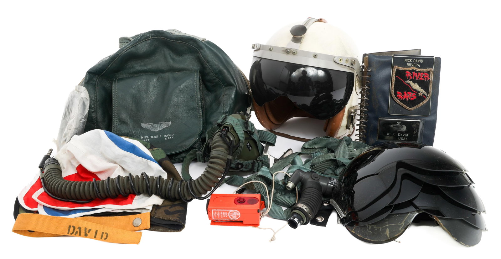 VIETNAM WAR USAF NAMED PARARESCUE RIVER RAT HELMET (1 of 20)
