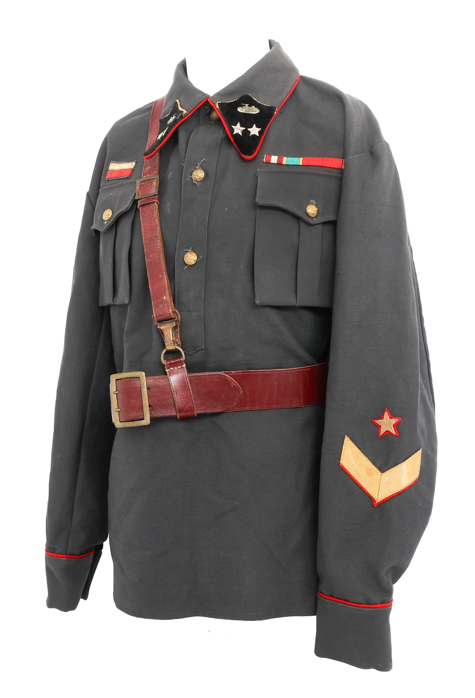 WWII SOVIET TANKER MAJOR GENERAL DRESS TUNIC: WWII SOVIET TANKER MAJOR GENERAL DRESS TUNIC WWII Soviet Tanker Major General Cotton Gray Dress Tunic. Major General rank insignia, black felt collars with golden piping and tanker insignia, ribbon ba