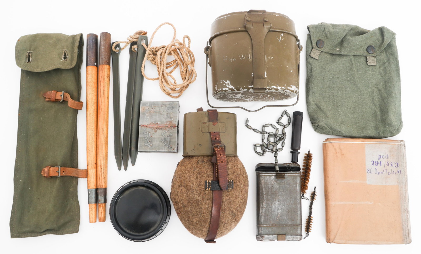WWII GERMAN HEER ENLISTED FIELD GEAR (1 of 13)