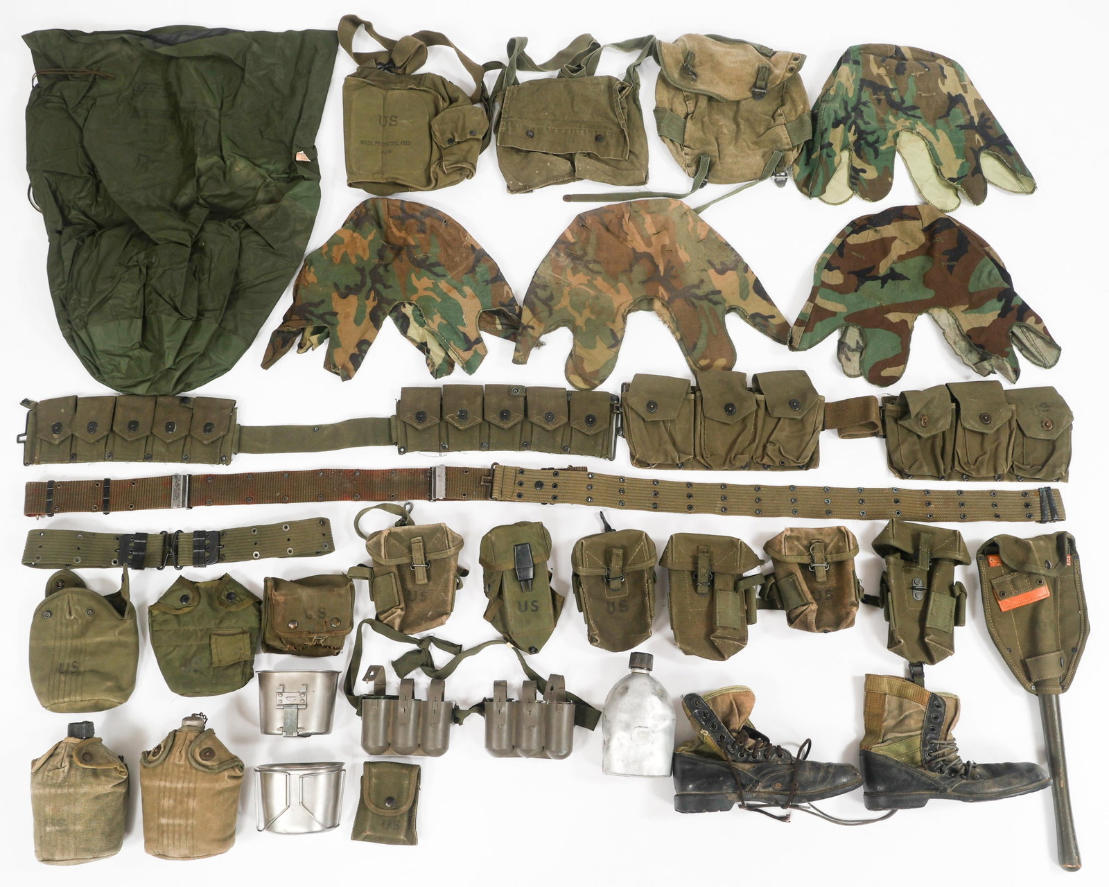 VIETNAM WAR - 1980s US ARMY FIELD GEAR (1 of 20)