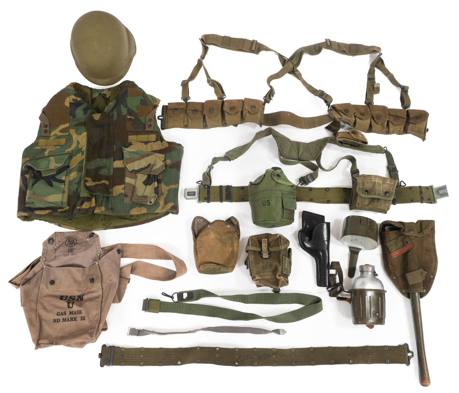 COLD WAR - CURRENT US ARMED FORCES FIELD GEAR (1 of 19)