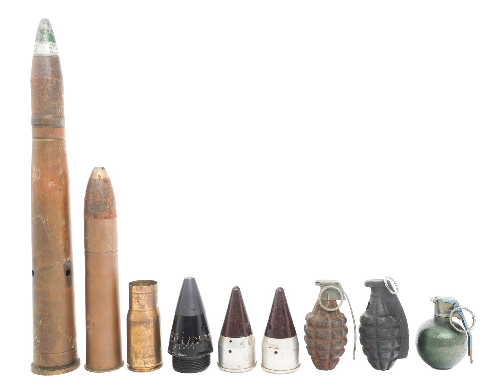 WWII - COLD WAR US & JAPANESE SHELLS & FUZES (1 of 20)