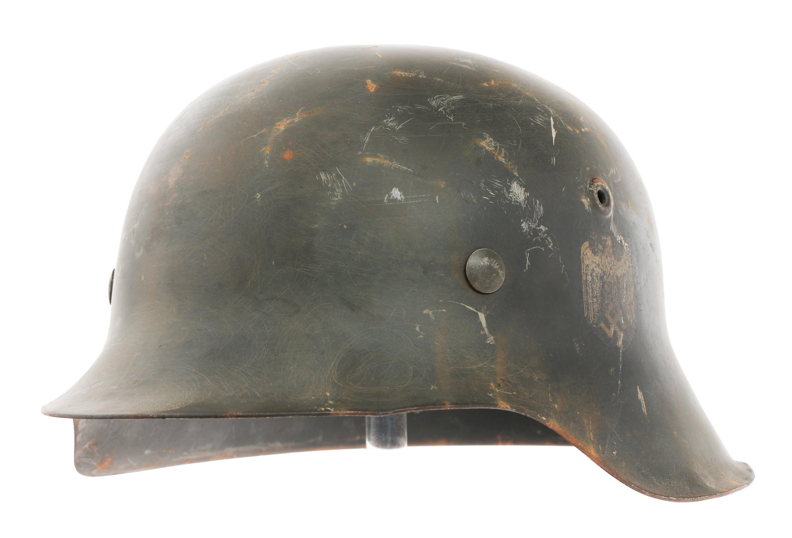 REFURBISHED WWII GERMAN HEER SD M42 HELMET: REFURBISHED WWII GERMAN HEER SD M42 HELMET Refurbished WWII German Heer Single Decal M42 Combat Helmet. Heer decal on left side. Serial number D480 maker marked by S64. Post war added name on the