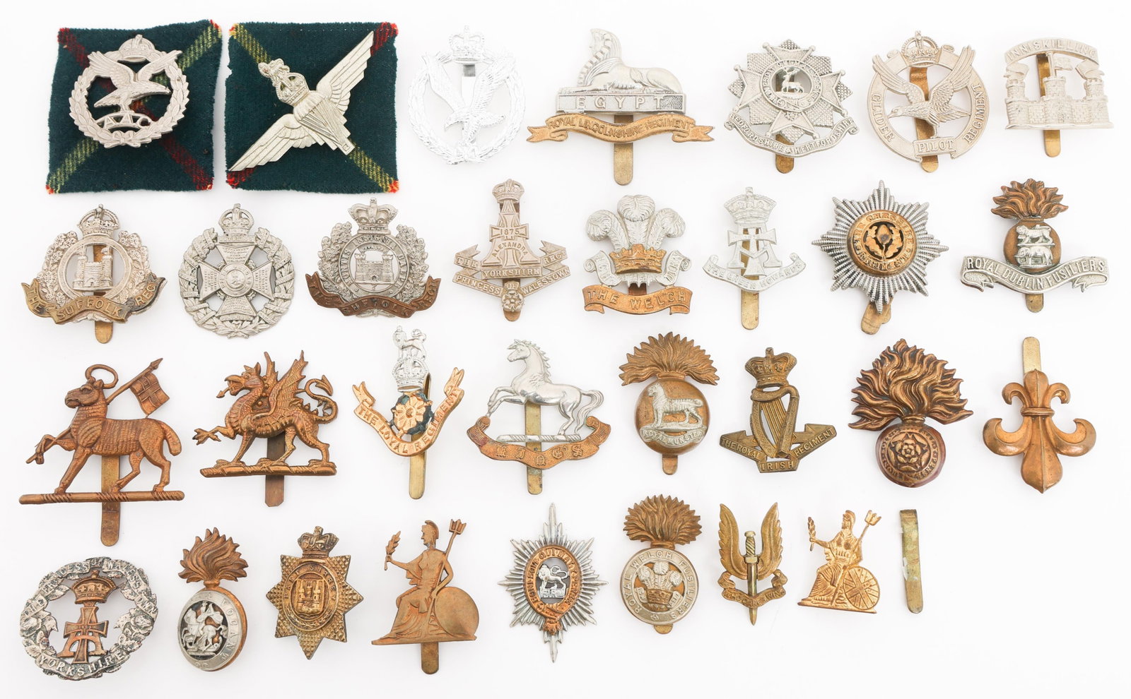 19th C. - WWII UK FUSILIERS & REGIMENTAL BADGES (1 of 17)