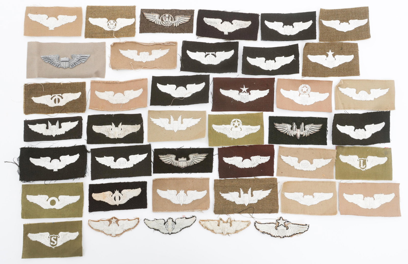 WWII USAAF QUALIFICATION WINGS CLOTH INSIGNIA