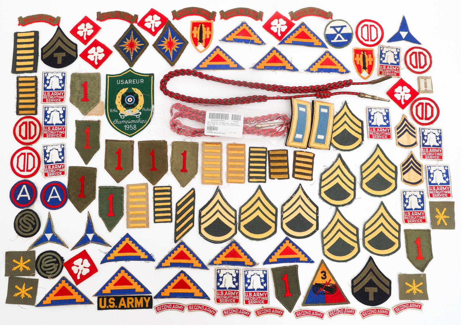 WWII - COLD WAR US ARMY UNIT PATCHES & RANKS