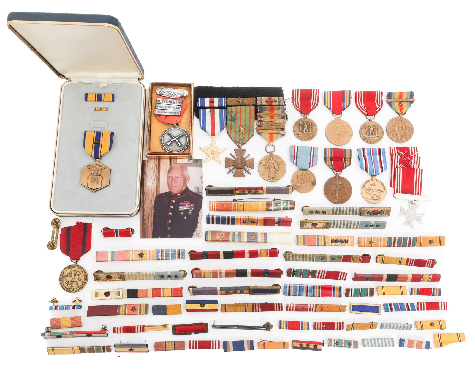 WWI - COLD WAR US ARMED FORCES MEDALS & RIBBONS (1 of 19)