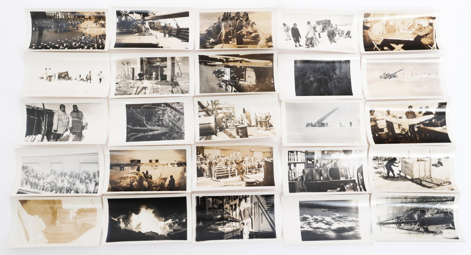 1930s NAVY ADMIRAL BYRD ARCTIC EXPEDITION PHOTOS (1 of 11)