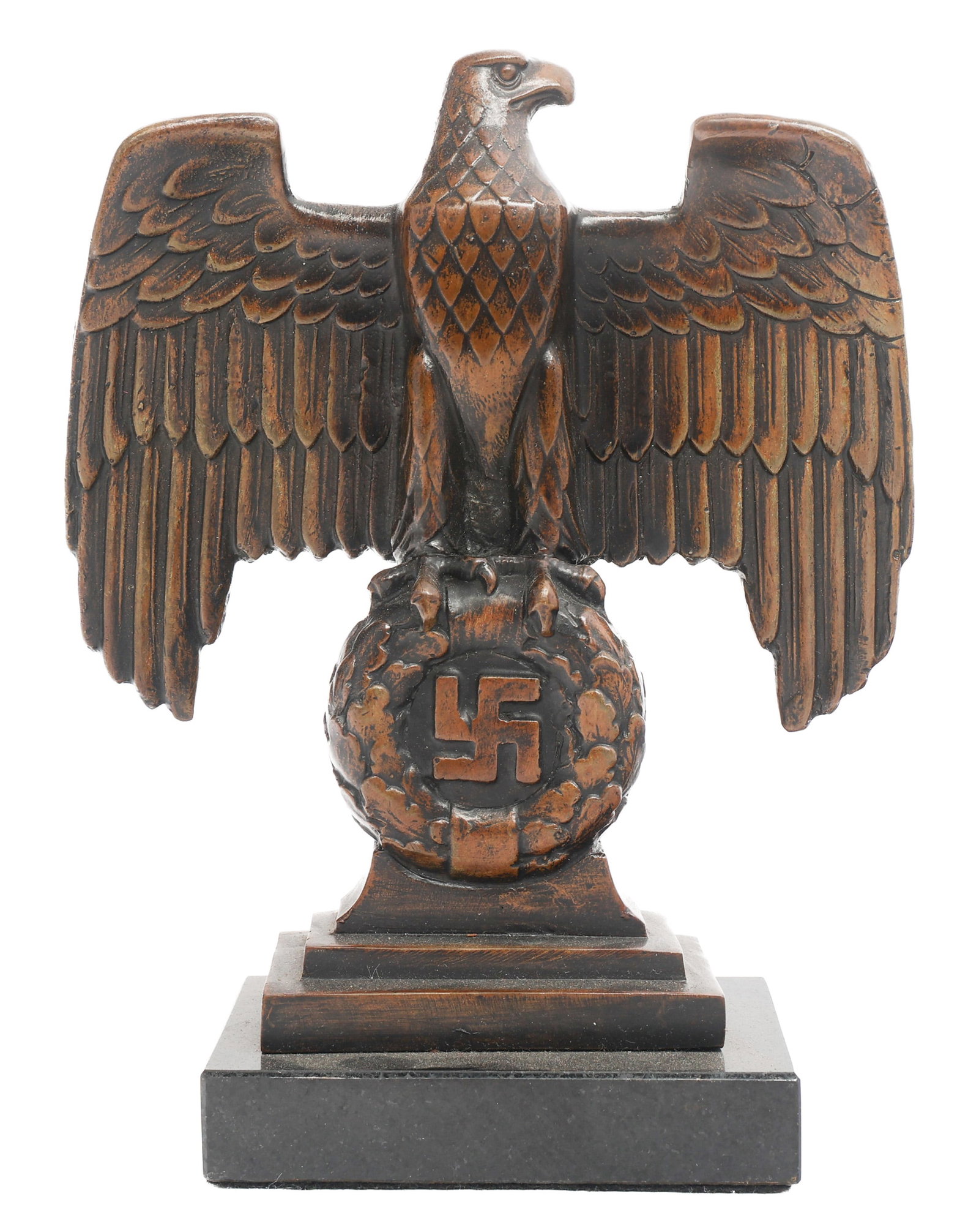 WWII GERMAN NSDAP EAGLE STATUE: WWII GERMAN NSDAP EAGLE STATUE WWII German NSDAP "Droop Wing" Eagle Desk Statue. Bronze with marble base. No visible markings. Size: 8" x 6" x 2 1/2" Weight: 5 lbs