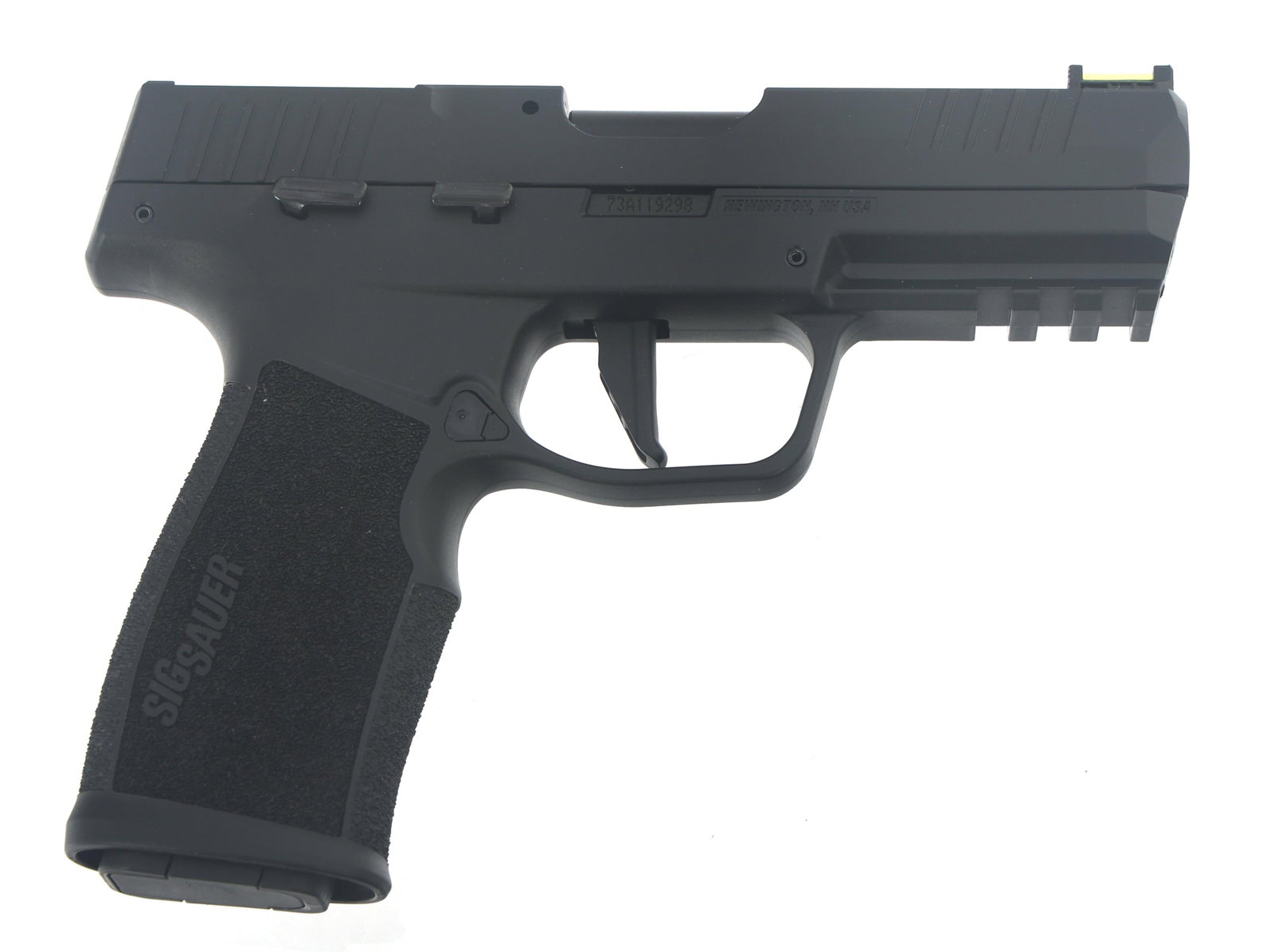 SIG SAUER MODEL P322 .22 LR CALIBER PISTOL: SIG SAUER MODEL P322 .22 LR CALIBER PISTOL Sig Sauer Model P322 .22 LR caliber semi automatic pistol. Matte black finish. Fiber optic front sight. RMR cut slide. Missing plate and rear sight. Polymer 