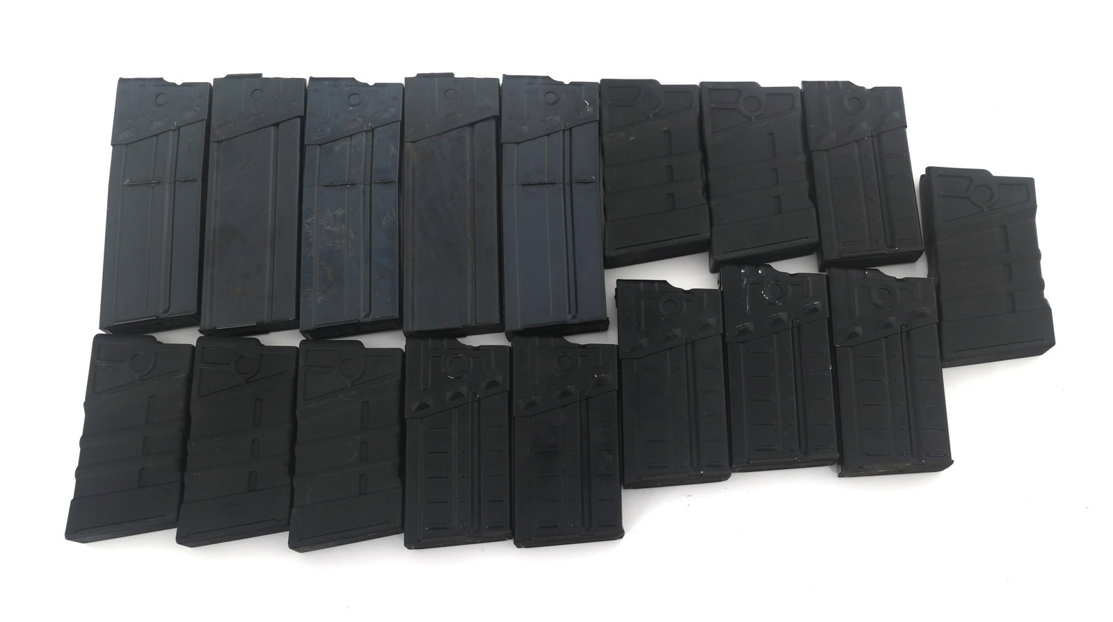 7.62x51mm CALIBER MAGAZINES FOR HK G3/91 RIFLE: 7.62x51mm CALIBER MAGAZINES FOR HK G3/91 RIFLE 7.62x51mm caliber magazines for HK G3/91 rifles. (6) Marked D.D. Wilson. (11) Unmarked. Caliber / Gauge: 7.62x51mm