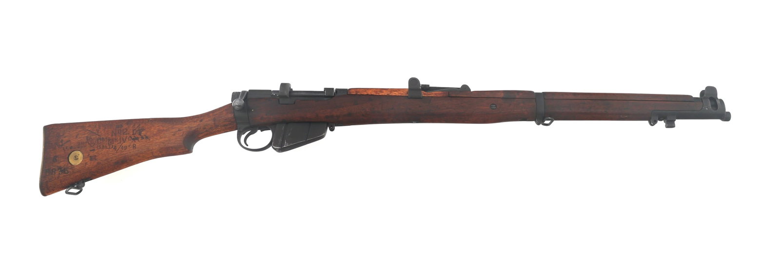 AUSTRALIAN LITHGOW No 2 Mk IV .22 TRAINING RIFLE: AUSTRALIAN LITHGOW No 2 Mk IV .22 TRAINING RIFLE Australian Lithgow Model No 2 Mk IV .22 caliber training rifle. Made from 1941 SMLE II* receiver. Buttstock marked MA No 2 MK IV D4/49 and DP with