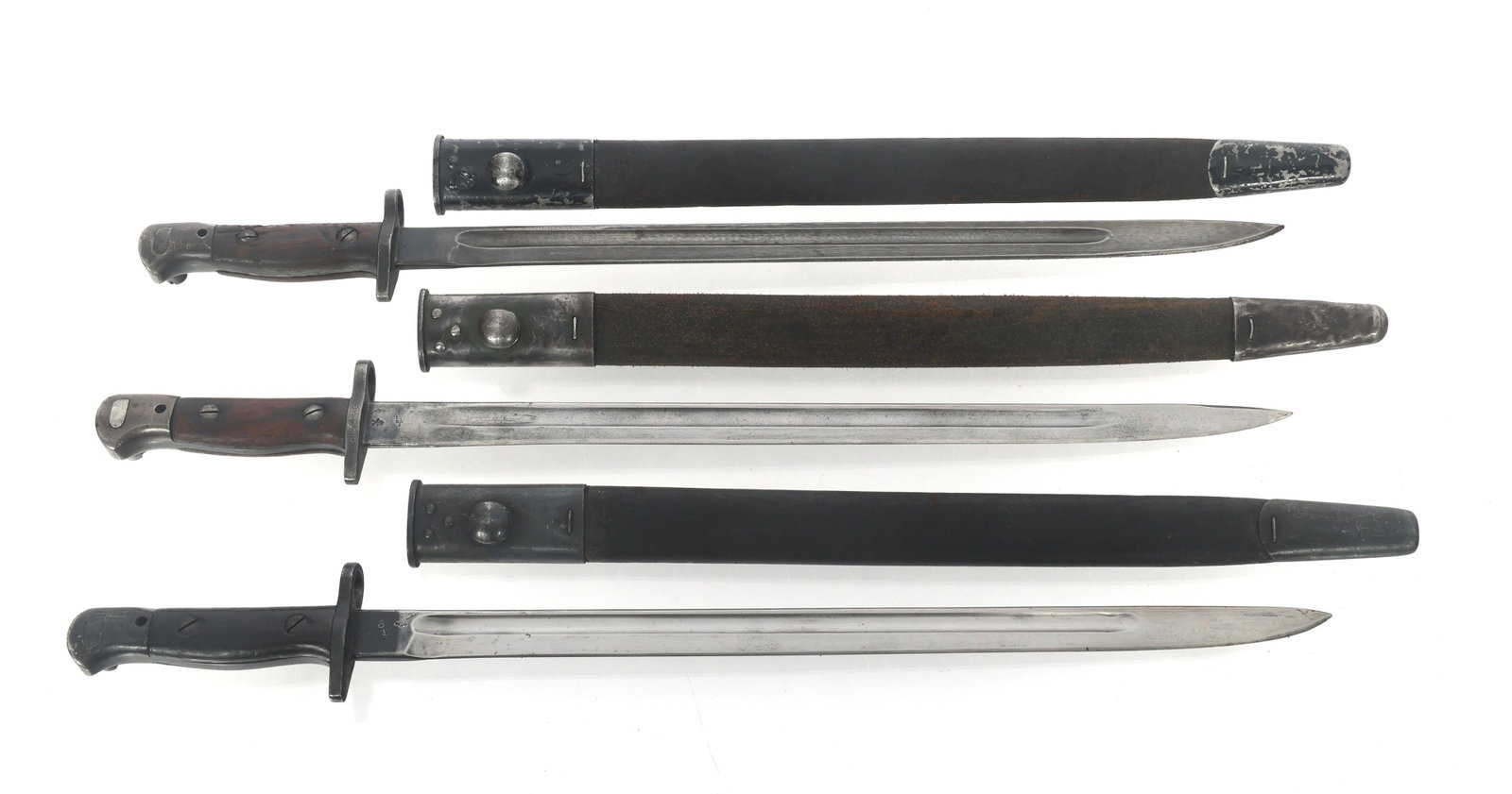 BRITISH PATTERN 1907 BAYONETS (1 of 3)