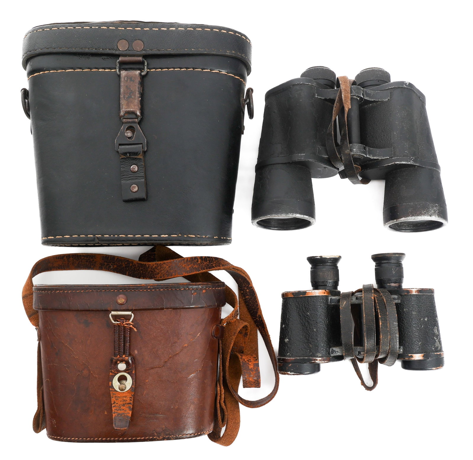 WWII GERMAN HEER BINOCULARS WITH LEATHER CASES (1 of 20)
