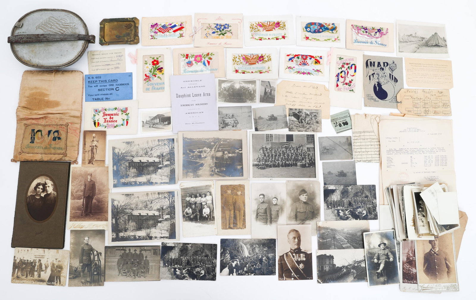SPAN-AM WAR - WWI US & FRENCH POSTCARD PHOTOS: SPAN-AM WAR - WWI US & FRENCH POSTCARD PHOTOS Spanish American War to WWI US and French Postcard Photos. Includes approximately 40 Postcards and photos of soldiers, battleships, cavalrymen, rail