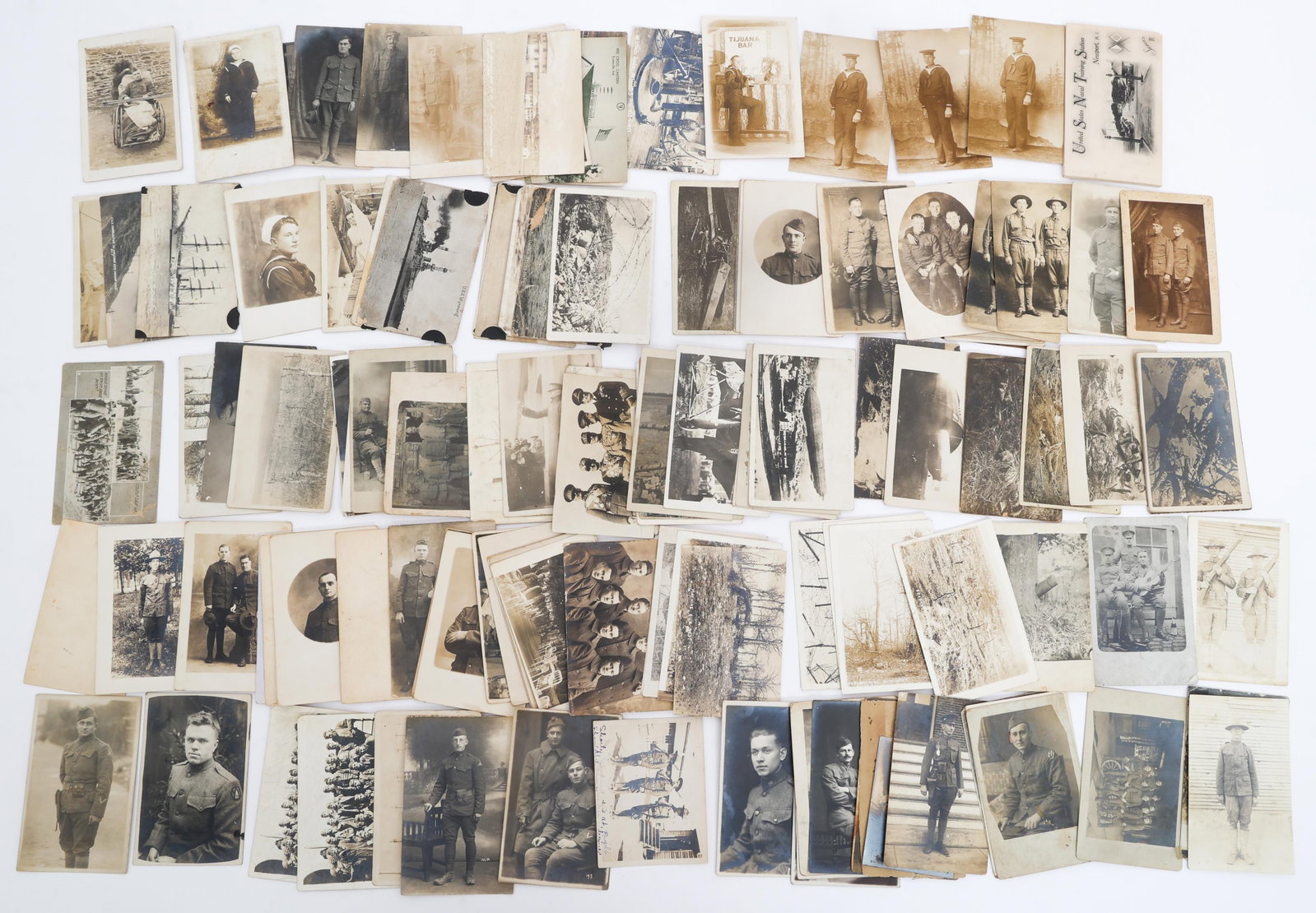 WWI US ARMY EXPEDITIONARY FORCES PHOTO POSTCARDS: WWI US ARMY EXPEDITIONARY FORCES PHOTO POSTCARDS WWI US Army Expeditionary Forces Photo Postcards. (40+) Subjects include US battleships, Japanese trading ships, sailors, enlisted and officer