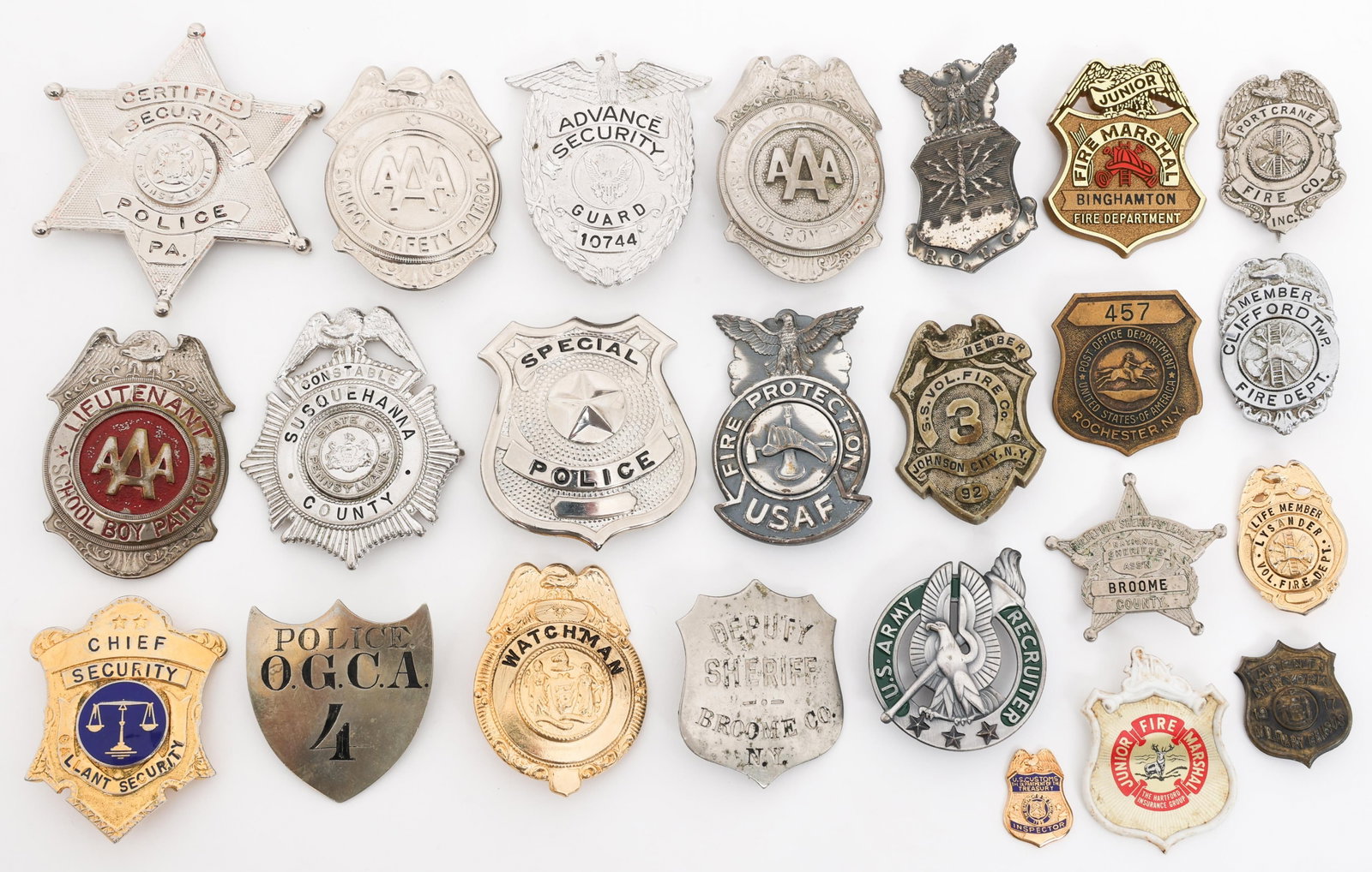 OBSOLETE US POLICE & FIRE BADGES (1 of 15)