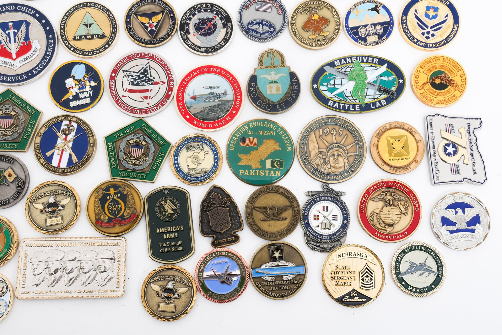 US ARMED FORCES CHALLENGE COINS - 5