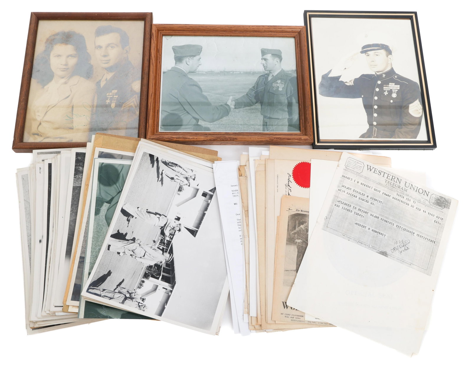 WWII USMC SILVER STAR RECIPIENT NAMED GROUPING (1 of 20)