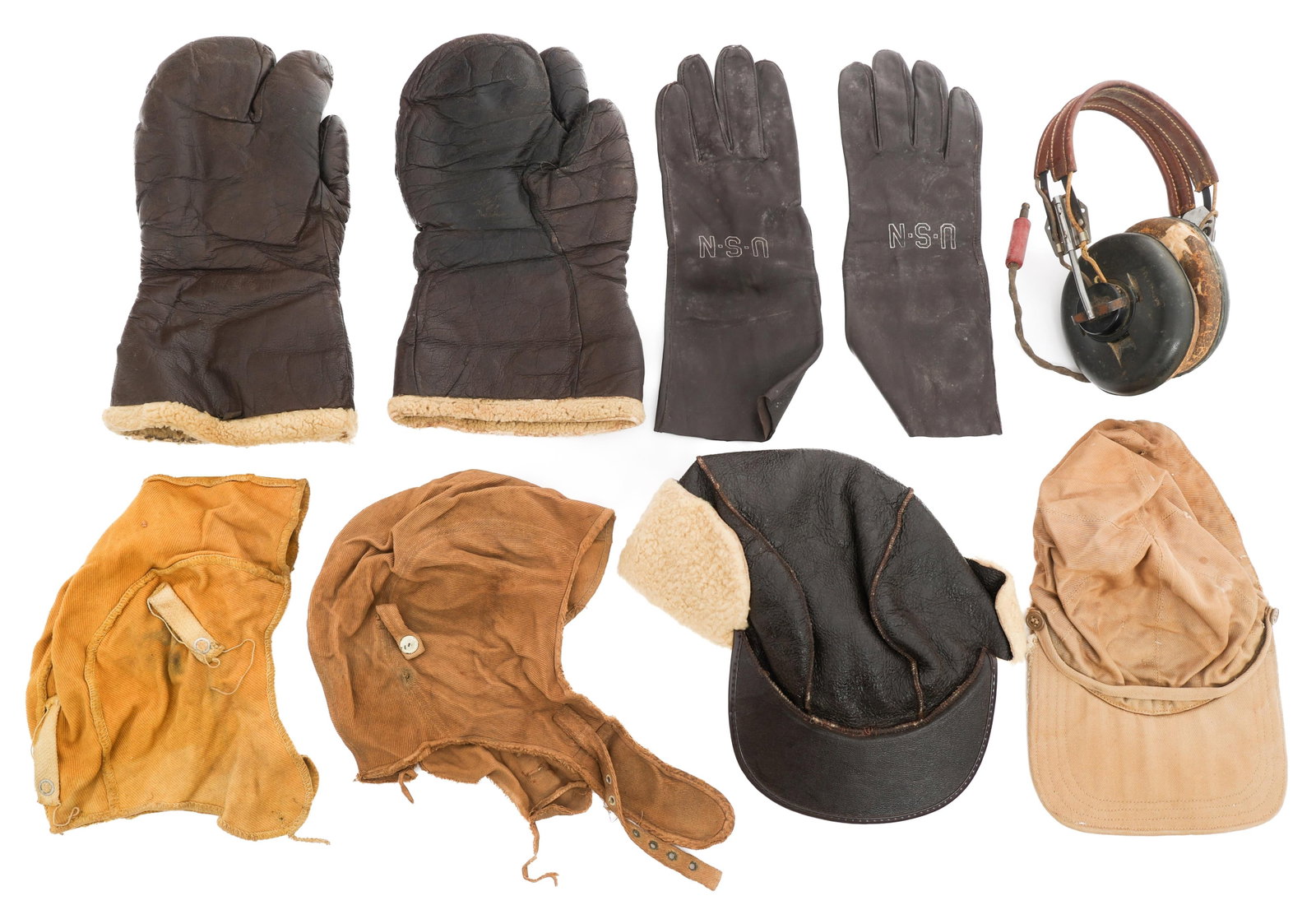 WWII US AAF & USN FLIGHT CAPS, GLOVES & HEADSET (1 of 13)