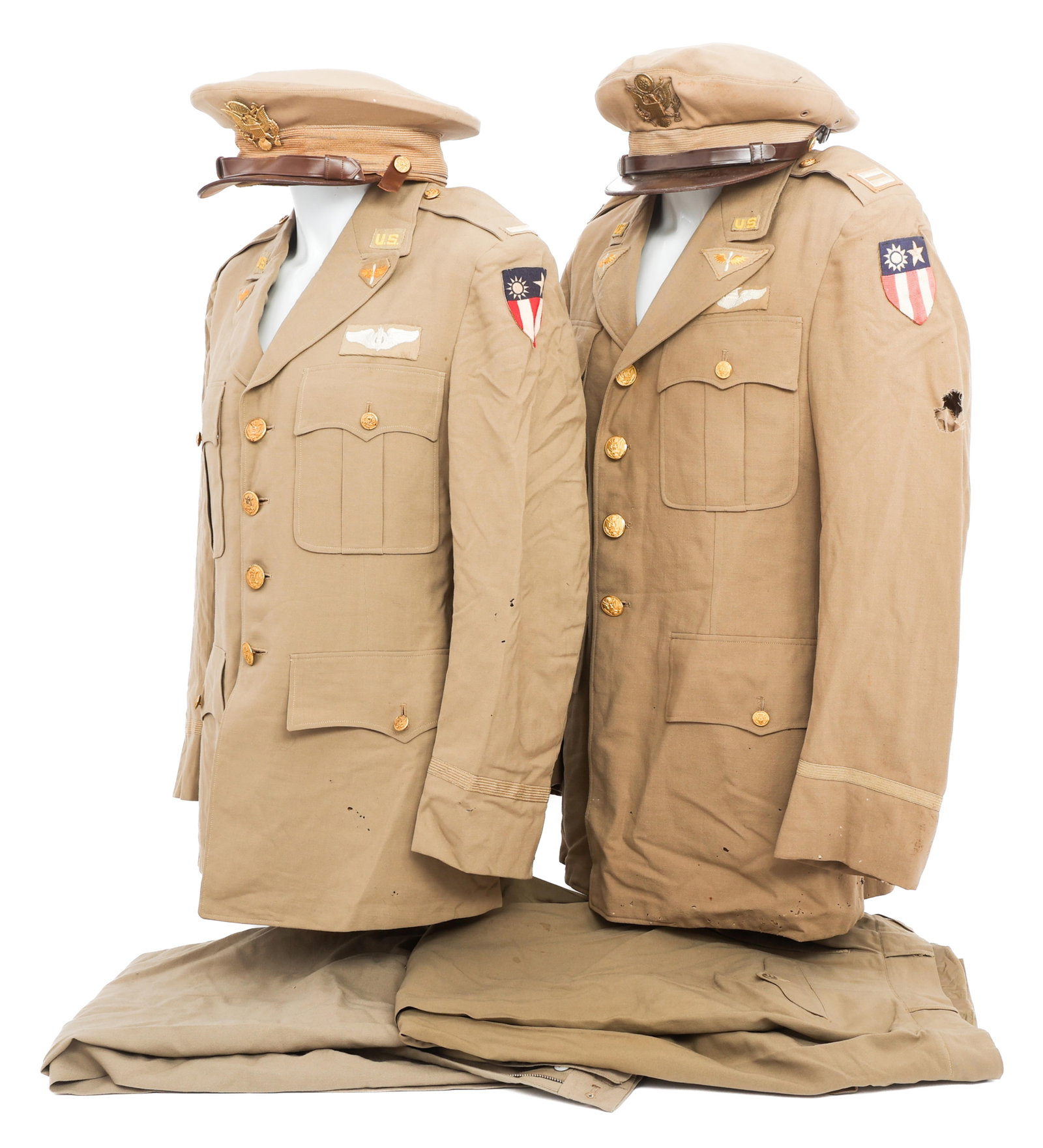 WWII US AAF CBI SENIOR PILOT & BOMBARDIER UNIFORMS (1 of 20)