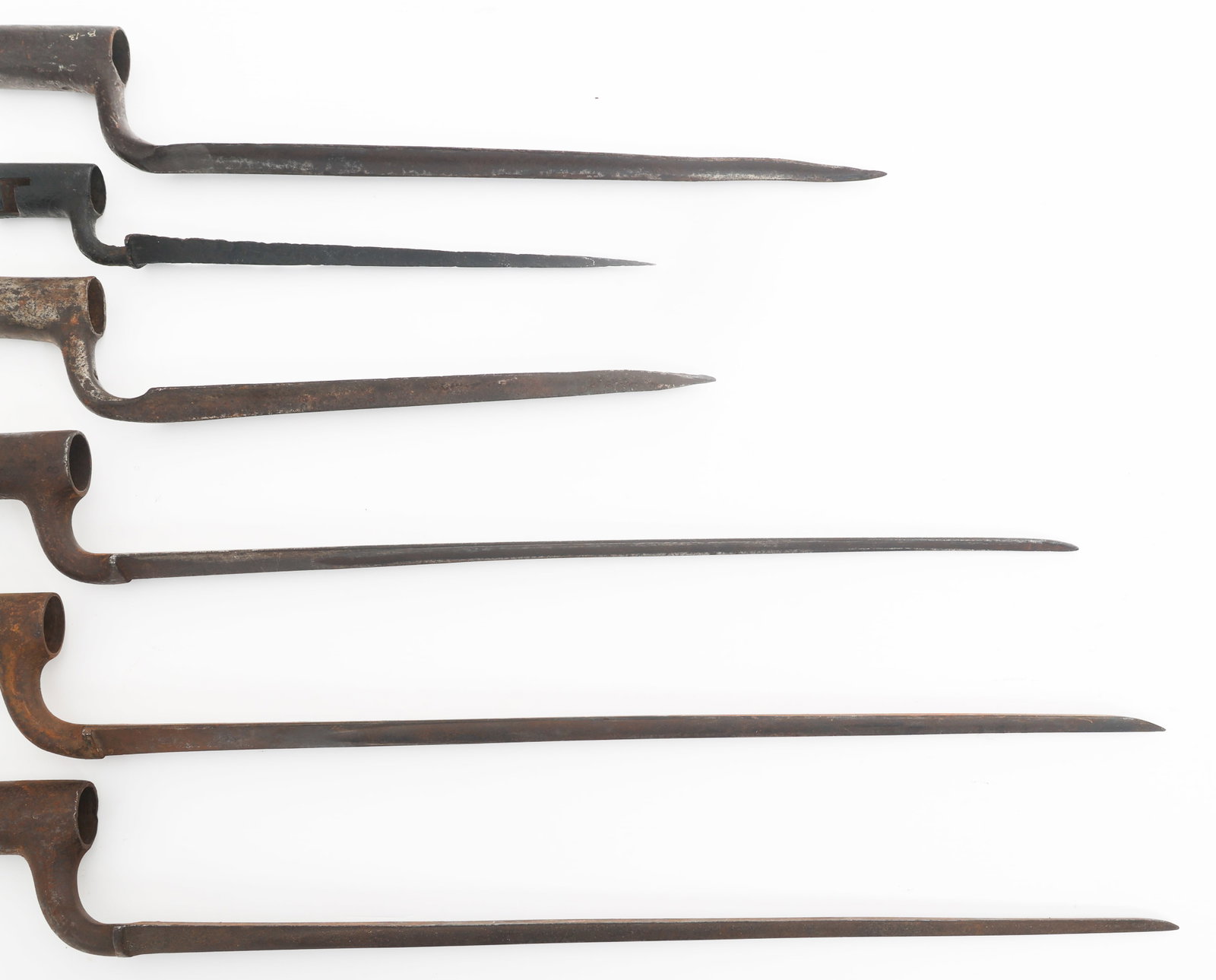19th C. WORLD ARMED FORCES SOCKET BAYONETS - 7
