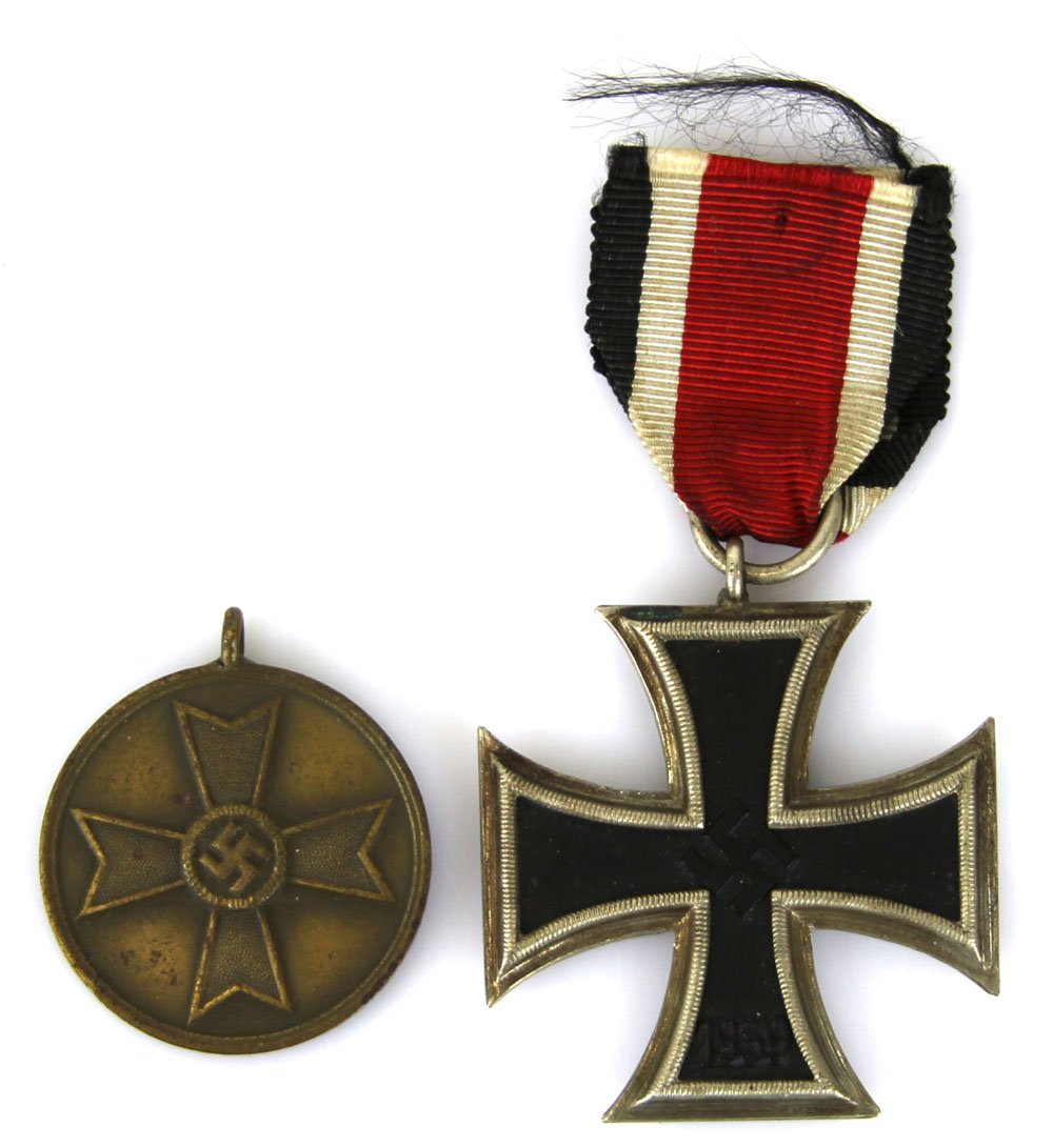 WWII GERMAN WAR MERIT 1939 & IRON CROSS 2nd CLASS: WWII GERMAN WAR MERIT 1939 & IRON CROSS 2nd CLASS Kyffhäuser War Commemorative Medal, Deutscher Kriegerbund reunion meal, Hindenburg Cross, Kyffhäuser Cross of Merit, Kaiser Wilhelm Memorial Medal, 