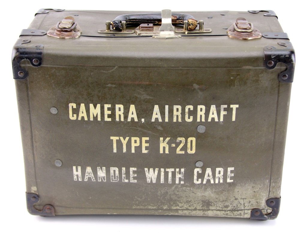 USAF FOLMER GRAFLEX K-20 AIRCRAFT CAMERA: USAF FOLMER GRAFLEX K-20 AIRCRAFT CAMERA Era / Conflict: Cold War Country: US