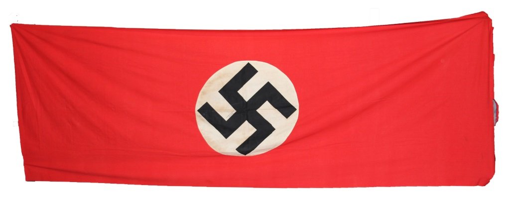 WWII GERMAN FLAG PENNANT LOT: WWII GERMAN FLAG PENNANT LOT Era / Conflict: WWII Country: Germany Size: 136x48"