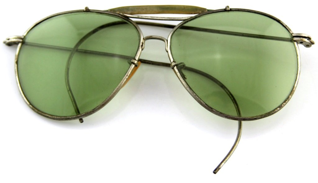 WWII PRIVATE PURCHASE AVIATOR SUNGLASSES: WWII PRIVATE PURCHASE AVIATOR SUNGLASSES Era / Conflict: WWII Country: Germany Provenance: From the collection of Robert D. Mitchell, who served in the U.S. Army from September 1976 thru February 2001