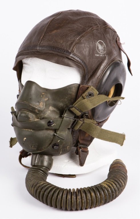 US ARMY AIR FORCE LEATHER PILOT HELMET WITH MASK: US ARMY AIR FORCE LEATHER PILOT HELMET WITH MASK Era / Conflict: WWII Country: US