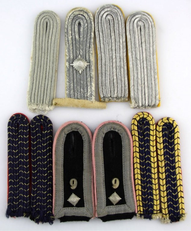 WWII GERMAN SHOULDER BOARD LOT OF 5 PAIRS: WWII GERMAN SHOULDER BOARD LOT OF 5 PAIRS Provenance: From the collection of Robert D. Mitchell, who served in the U.S. Army from September 1976 thru February 2001 as an Cobra and Apache Attack Helico