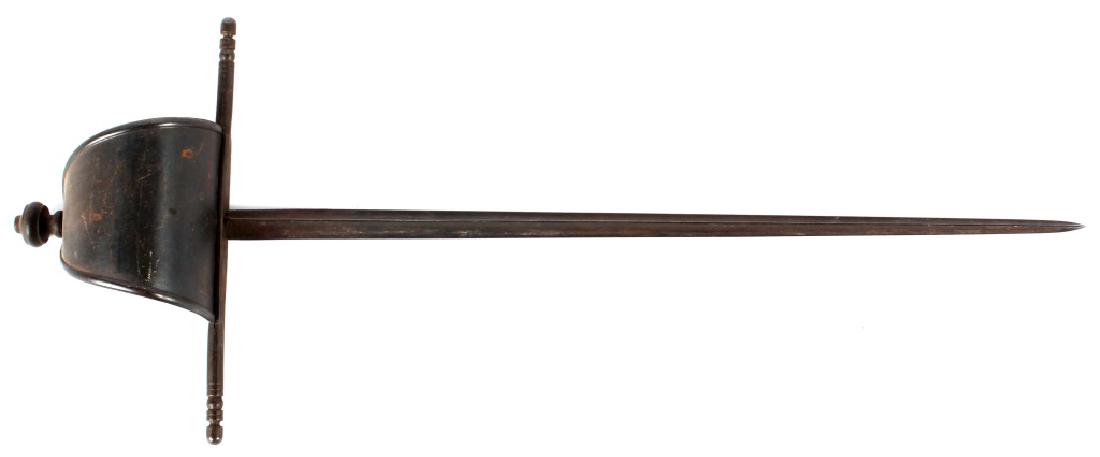 TAZA MAIN GAUCHE PARRYING DAGGER: TAZA MAIN GAUCHE PARRYING DAGGER Blade Length: 20.5" Overall Length: 25.75"