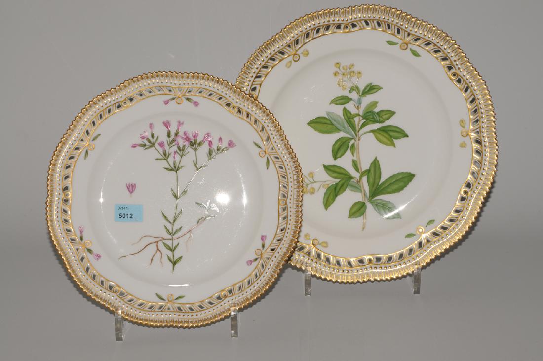 *Lot: 2 Teller, "Flora Danica" 20.Jh. Royal Copenhagen, (1 of 1)