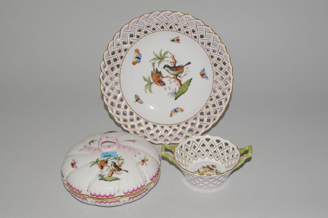 Lot: 3 Teile, Herend Nach 1945. Porzellan, Dekor (1 of 1)
